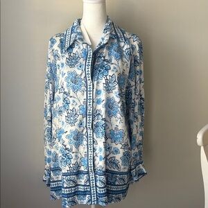 HAVER &. BLAIR  Floral Blue and White Button-Up Blouse size 1 X
